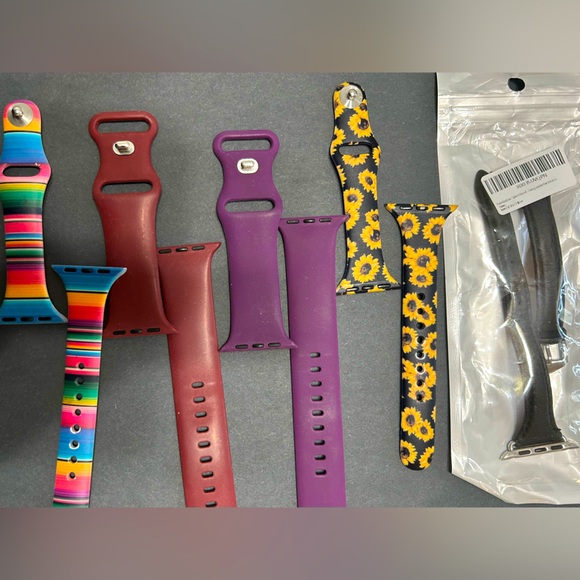 Set of 6 iPhone 44mm Apple Watch ⌚️ bands - Picture 1 of 5